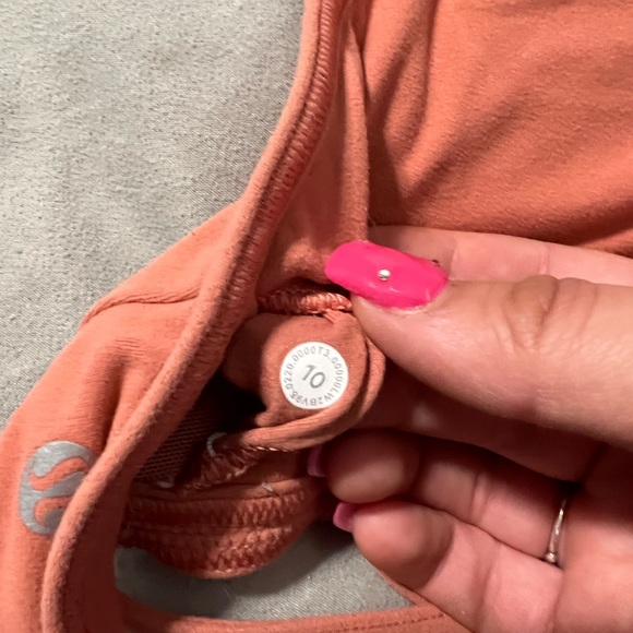 Lululemon quiet within bra - Picture 5 of 5